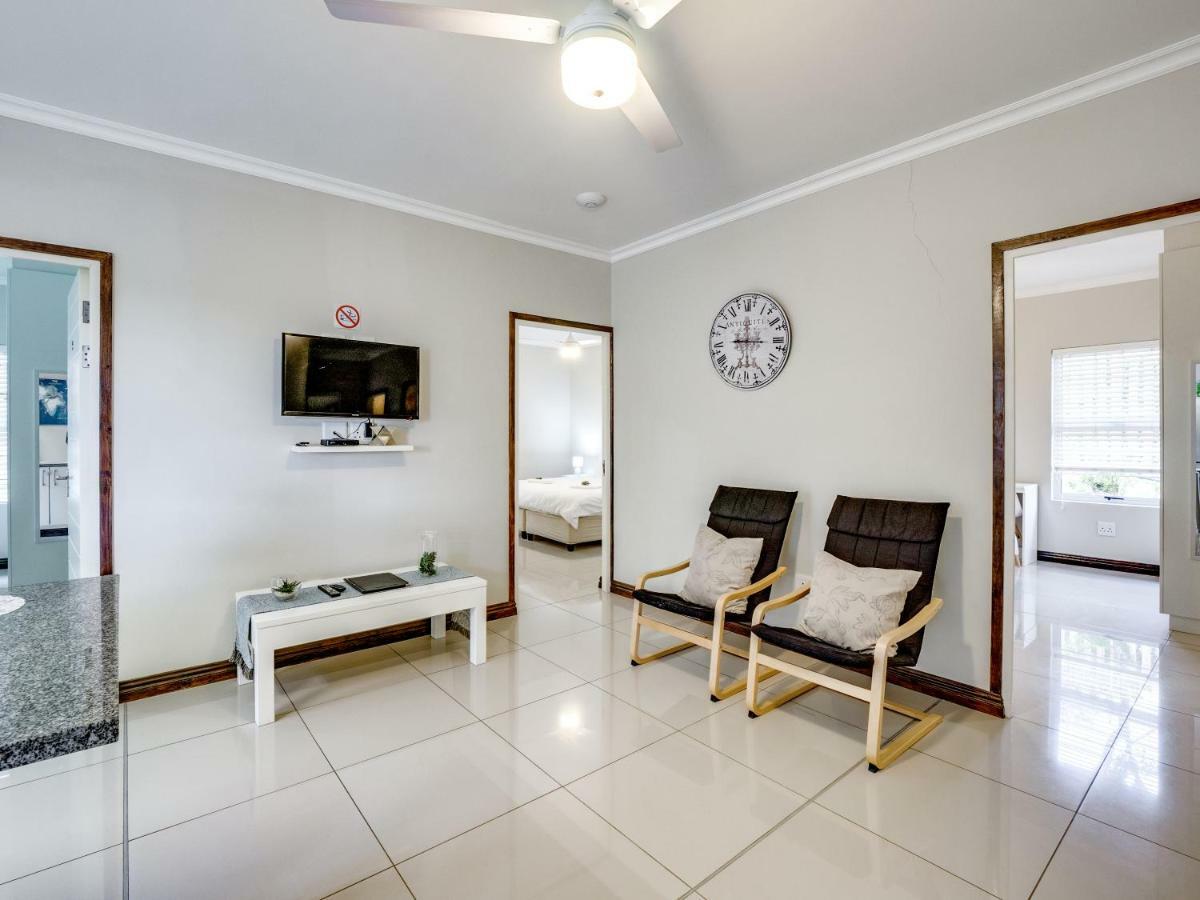 Holiday home Westwood Skye 12 Grace Avenue Durban